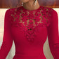 Robe moulante élégante à manches longues en dentelle pour femme