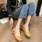 Chaussures confortables et décontractées avec découpes et talons hauts